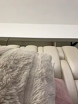 Snapshot of ALISSON_FOXXX1 chatting on 12.21.25 ALISSON FOXXX1 online show from 12.21.25