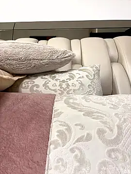 Snapshot of ALISSON_FOXXX1 chatting on 01.06.26 ALISSON FOXXX1 online show from 01.06.26