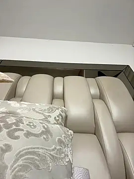 Snapshot of ALISSON_FOXXX1 chatting on 02.08.26 ALISSON FOXXX1 online show from 02.08.26