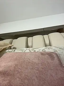 Snapshot of ALISSON_FOXXX1 chatting on 02.25.26 ALISSON FOXXX1 online show from 02.25.26