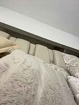 ALISSON FOXXX1 online show from 04.11.26