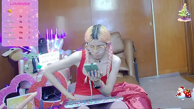 Skinygirl online show from 03.06.25