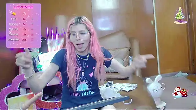 Skinygirl online show from 09.30.25