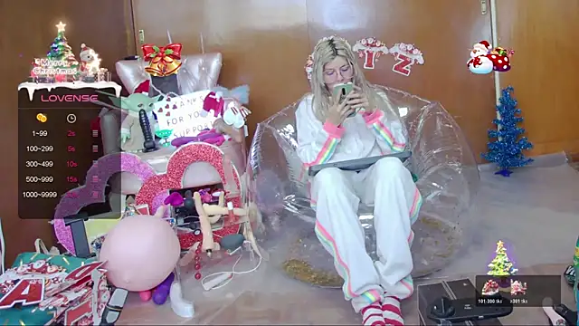 Skinygirl online show from 12.19.25