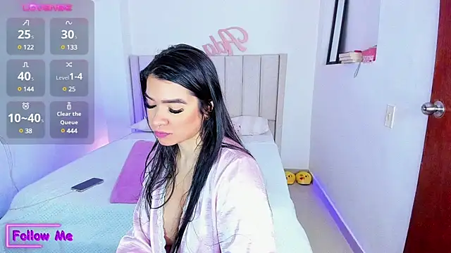 Snapshot of sheirysex_ chatting on 02.24.25 sheirysex  online show from 02.24.25