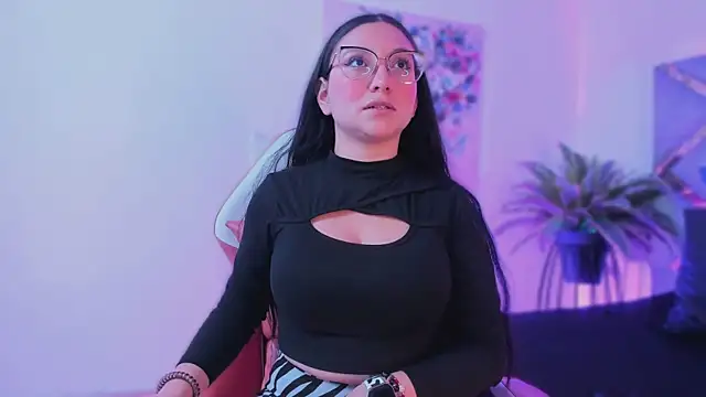 lucy neil online show from 01.15.26