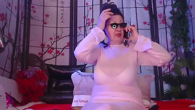 NightOrhideya online show from 04.13.26