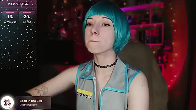 freya sunny online show from 12.06.24