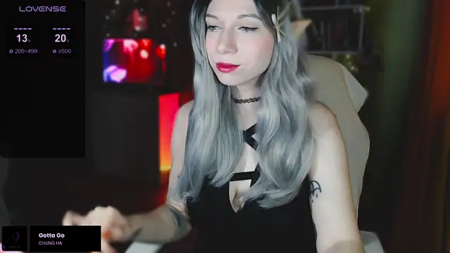 freya sunny online show from 09.21.25