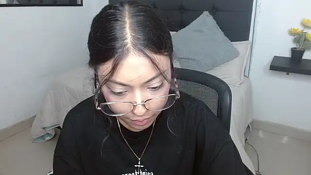 vaness weet online show from 11.15.25