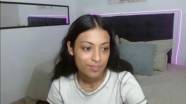 vaness weet online show from 04.18.26