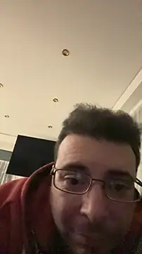 Italo1988 online show from 11.20.25