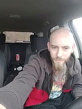 Snapshot of JohnnyFaster chatting on 04.12.26 JohnnyFaster online show from 04.12.26