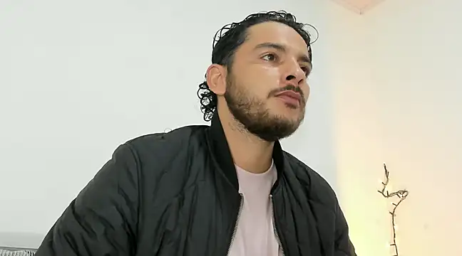 tuyo1995 online show from 01.11.25