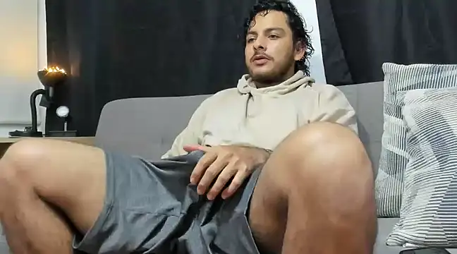 tuyo1995 online show from 03.19.25