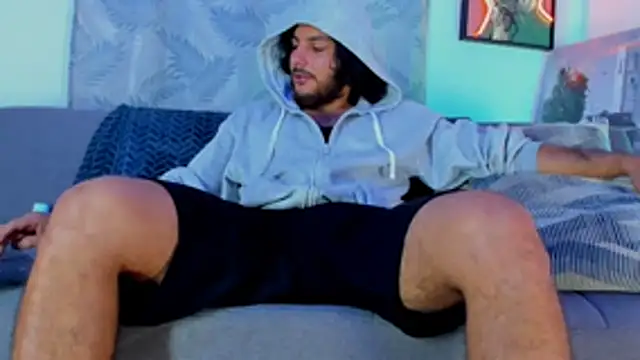 tuyo1995 online show from 10.26.25