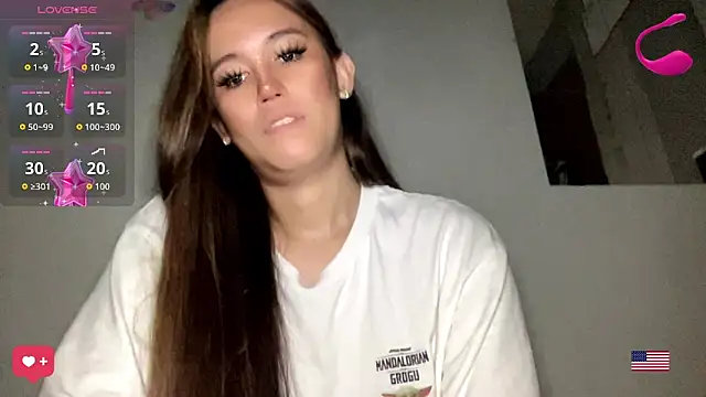 Snapshot of MeganTheRarest chatting on 07.10.26 MeganTheRarest online show from 07.10.26