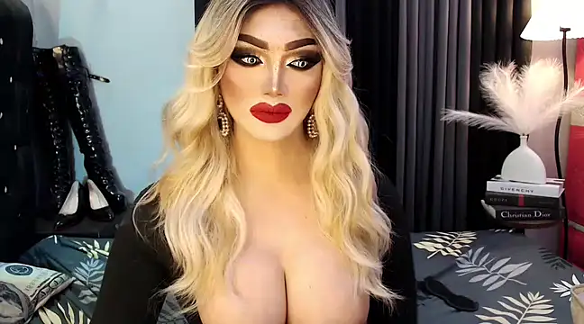 Snapshot of vixanna_foxs chatting on 02.21.25 vixanna foxs online show from 02.21.25