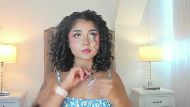 Emma Torres   online show from 04.14.26