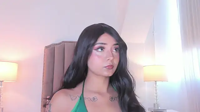 Emma Torres   online show from 07.08.26