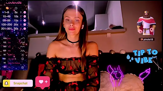 Snapshot of madina_taher chatting on 02.06.25 madina taher online show from 02.06.25