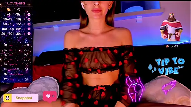 Snapshot of madina_taher chatting on 02.17.25 madina taher online show from 02.17.25