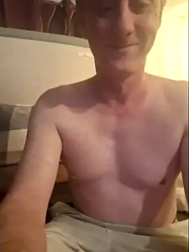 Snapshot of Wanking_Wiggiler chatting on 03.06.25 Wanking Wiggiler online show from 03.06.25