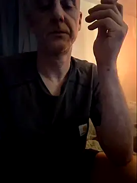 Snapshot of Wanking_Wiggiler chatting on 10.20.25 Wanking Wiggiler online show from 10.20.25