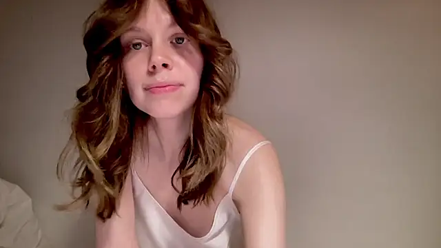 Nikki Mimimi online show from 12.22.24