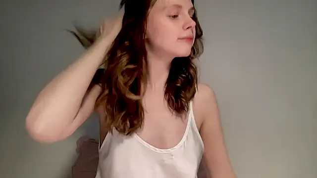 Nikki Mimimi online show from 02.22.25