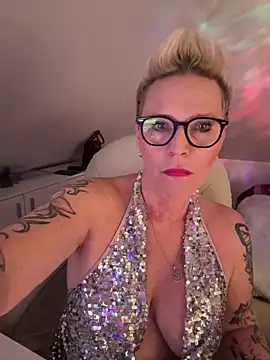 German Milf online show from 12.21.25