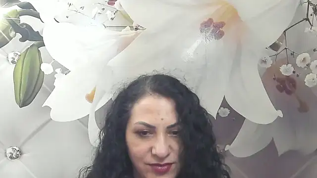 SweetArtemis online show from 03.20.25