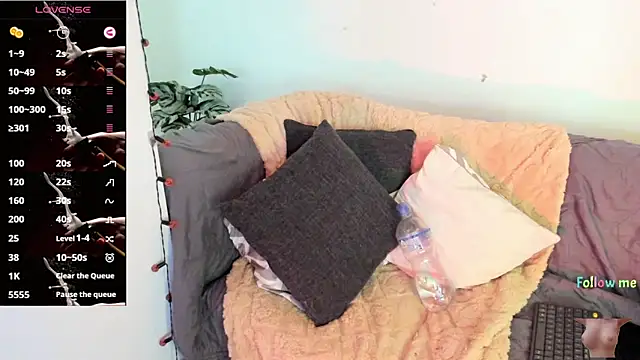 abigail luna online show from 11.11.25