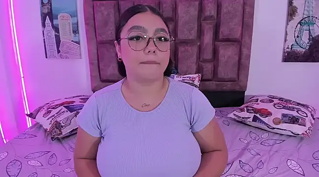 NaughtyAnaa online show from 01.07.25