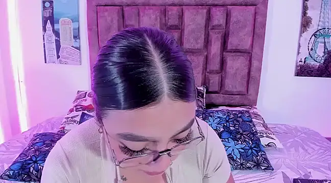 NaughtyAnaa online show from 01.10.25