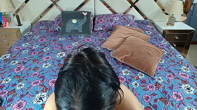 NaughtyAnaa online show from 03.04.25