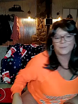Snapshot of cowgirlc chatting on 12.07.24 cowgirlc online show from 12.07.24