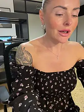 EmaSalis online show from 02.11.25