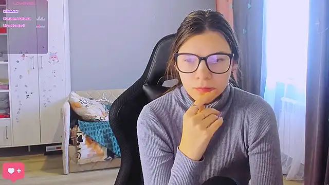 MollyLollipop online show from 02.19.26