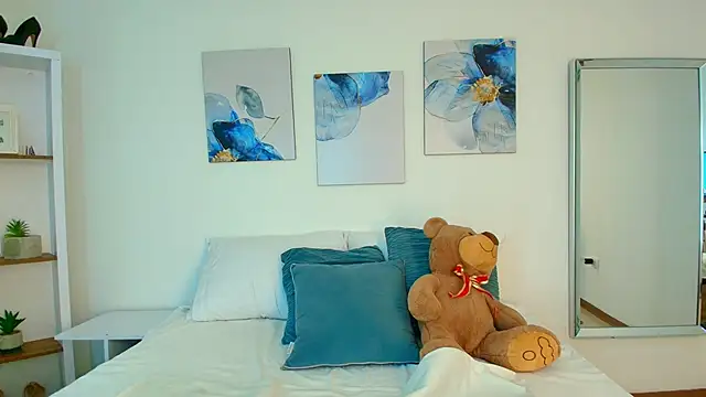 Snapshot of Isabella_Harley chatting on 03.03.26 Isabella Harley online show from 03.03.26