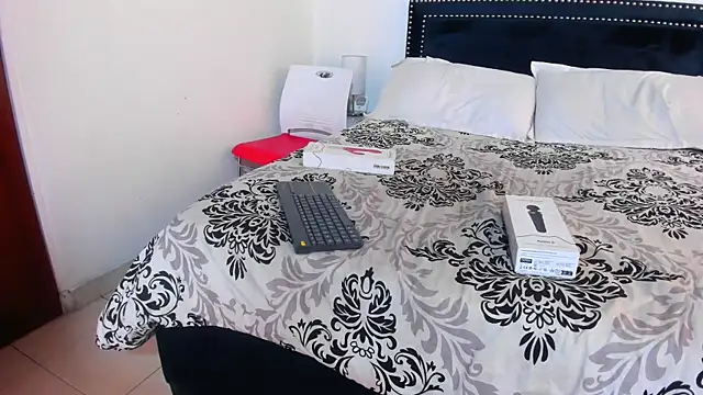 ZulyMichels online show from 03.17.25