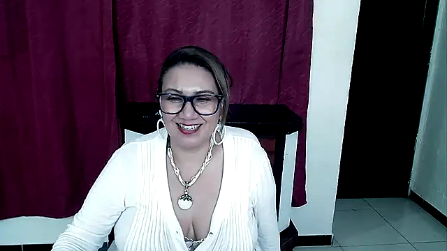 yayita mature online show from 02.01.25