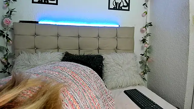 yayita mature online show from 09.27.25