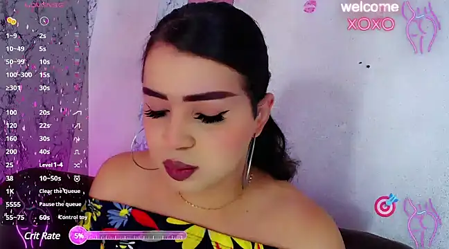 Alexandra Hornny online show from 01.23.25