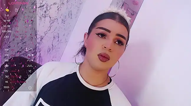 Alexandra Hornny online show from 03.02.25