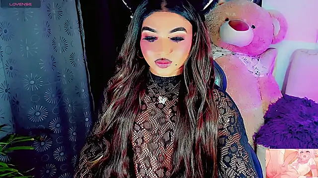 Alexandra Hornny online show from 02.23.26