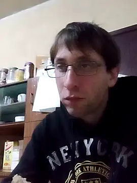 Snapshot of White_rabbit_ chatting on 01.04.25 White rabbit  online show from 01.04.25