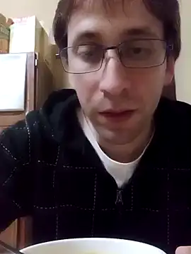 Snapshot of White_rabbit_ chatting on 01.12.25 White rabbit  online show from 01.12.25