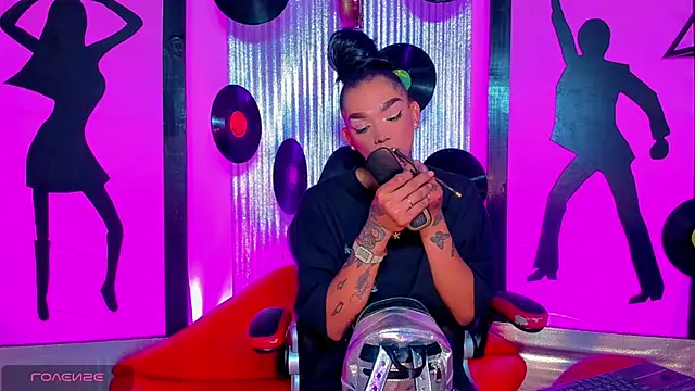 nickyminach  online show from 03.24.26