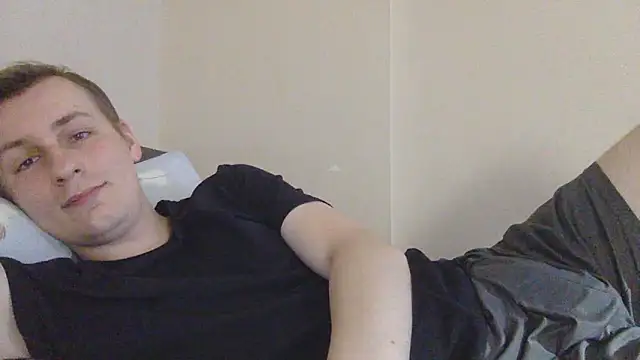 Snapshot of your_andy chatting on 09.09.25 your andy online show from 09.09.25